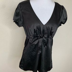 Express satin like black top